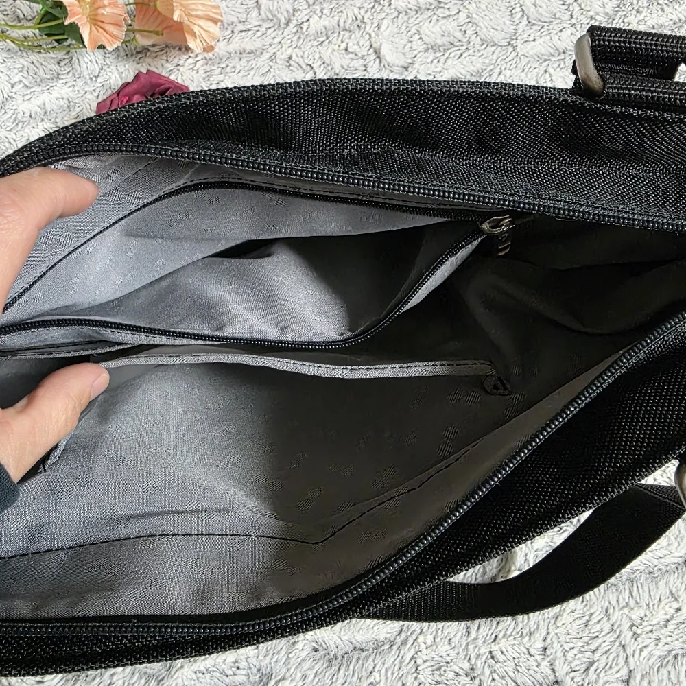 Samsonite Laptop Tote Bag, 18 Inches, with Organizer Pockets Inside